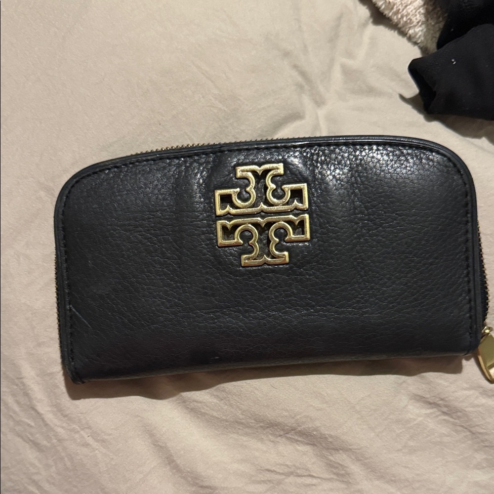 Tory Burch Black Leather Card Holder with Gold Logo